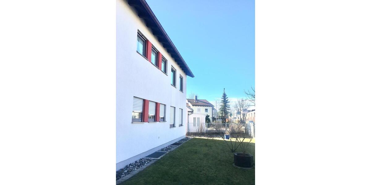 Mobilisiert 4-Zimmer Erdgeschosswohnung in München-Trudering 4 zimmer