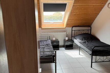 Monteurswohnung Achern – voll möbliert & bezugsfertig – 4–8 Personen 4 zimmer