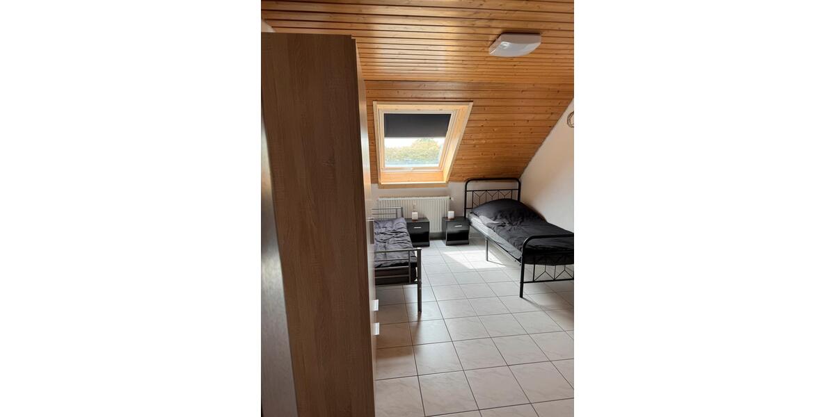 Monteurswohnung Achern – voll möbliert & bezugsfertig – 4–8 Personen 4 zimmer