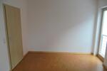 Etagenwohnung Saalfeld (Saale) - 2 Zimmer, 58 m&sup2;, 327&euro; | Angebot:24801995