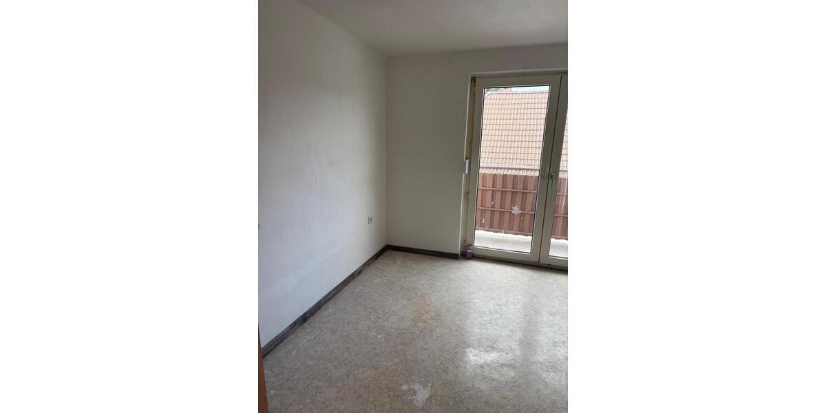 Dachgeschoßwohnung Ludwigshafen am Rhein Edigheim - 2 Zimmer, 50 m&sup2;, 650&euro; | Angebot:25948180