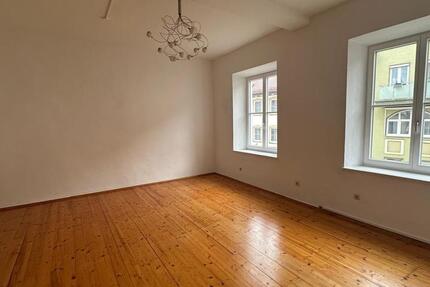 Gewerbeobjekt Babenhausen - 650&euro; | Angebot:25373049