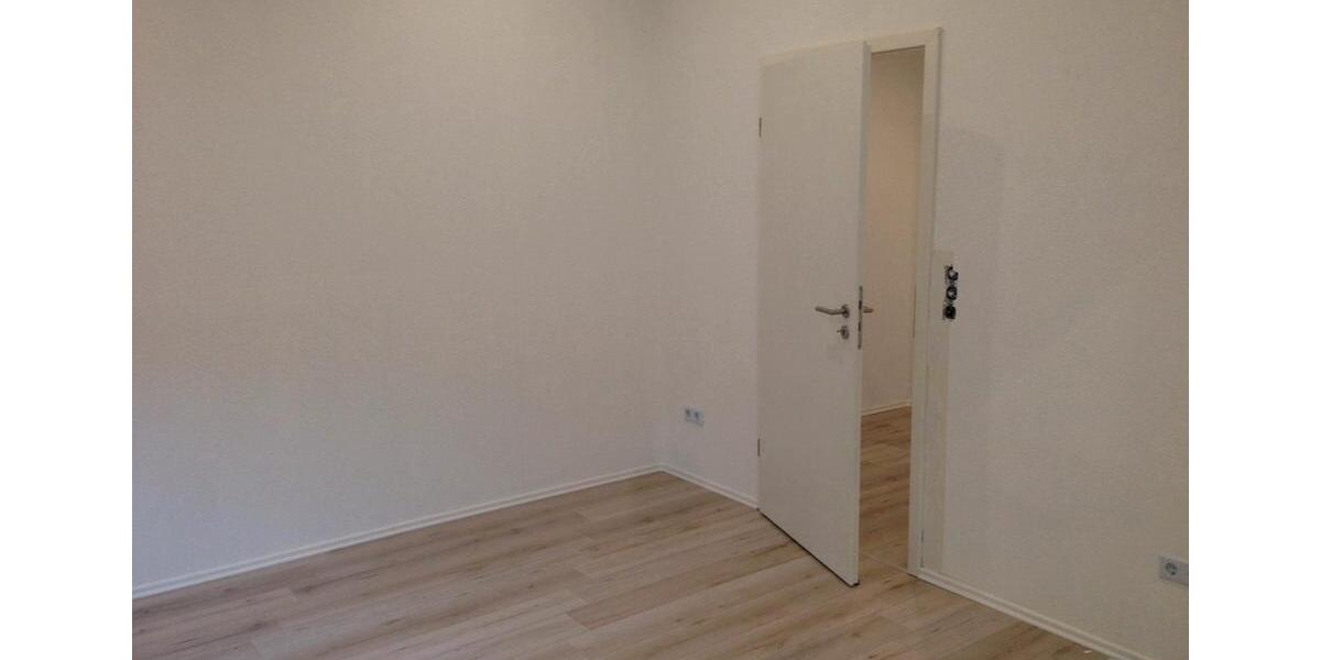 Erdgeschoßwohnung Lingen (Ems) - 1 Zimmer, 65 m&sup2;, 500&euro; | Angebot:26505079