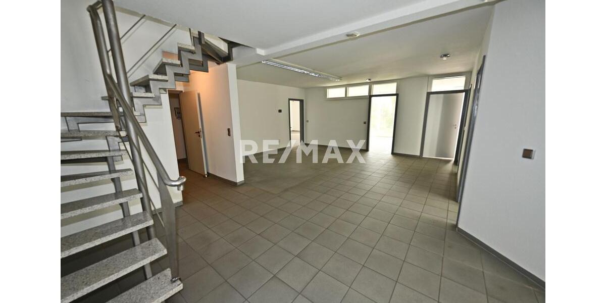 Gewerbeobjekt Bedburg-Hau Hau - 2.016&euro; | Angebot:23795359