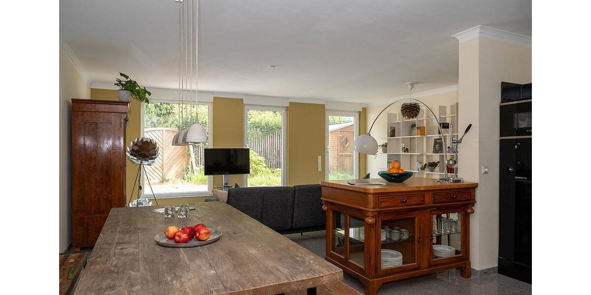 Etagenwohnung Siegburg - 2 Zimmer, 74 m&sup2;, 1.680&euro; | Angebot:26522807