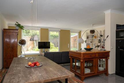 Wohnung Siegburg - 2 Zimmer, 74 m&sup2;, 1.680&euro; | Angebot:26522807