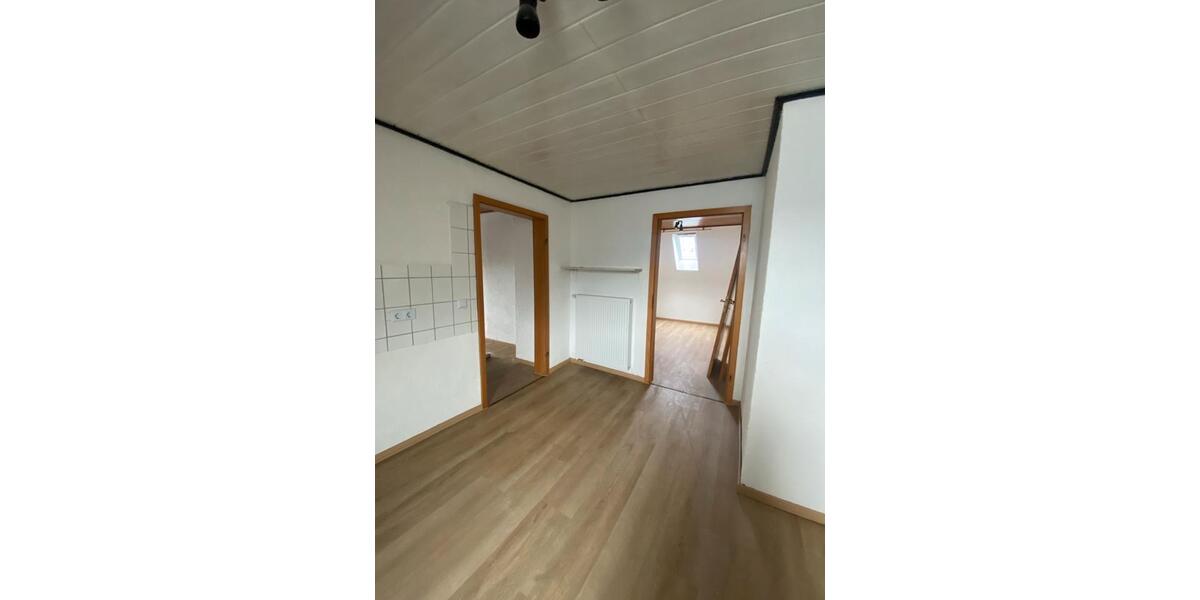 Reihenhaus Zweibrücken - 5 Zimmer, 115 m&sup2;, 1.300&euro; | Angebot:24791425