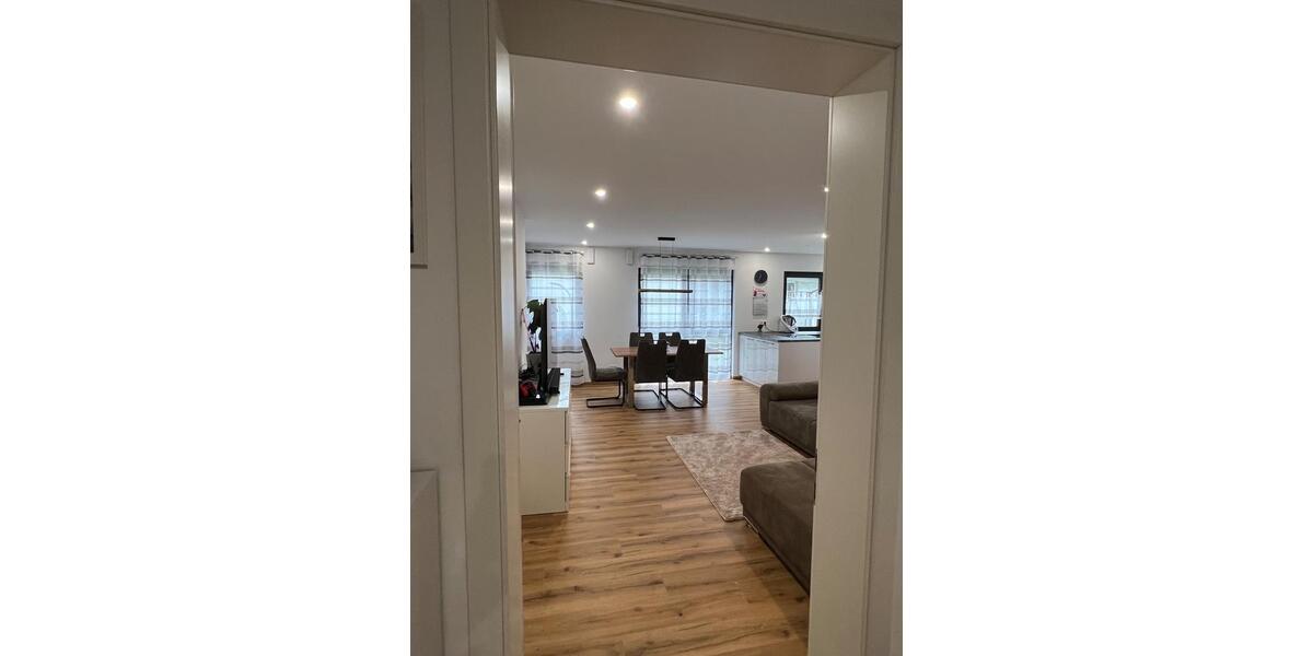 Erdgeschoßwohnung Ebenweiler - 3.5 Zimmer, 85 m&sup2;, 1.170&euro; | Angebot:26152509
