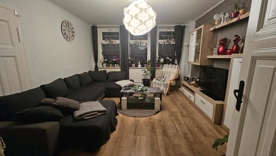 Dachgeschoßwohnung Gotha - 4 Zimmer, 105 m&sup2;, 770&euro; | Angebot:26019228