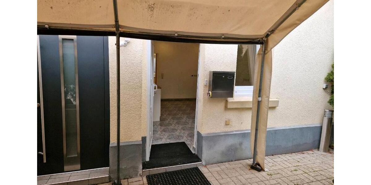 Erdgeschoßwohnung Weinstadt - 1 Zimmer, 30 m&sup2;, 690&euro; | Angebot:26693289