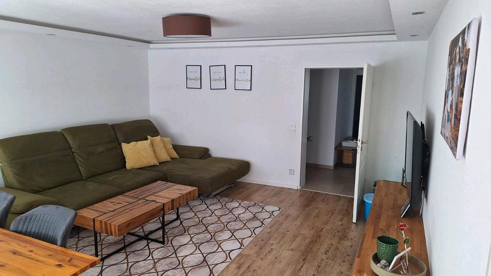Etagenwohnung Göppingen Faurndau - 4 Zimmer, 100 m&sup2;, 1.300&euro; | Angebot:26023528