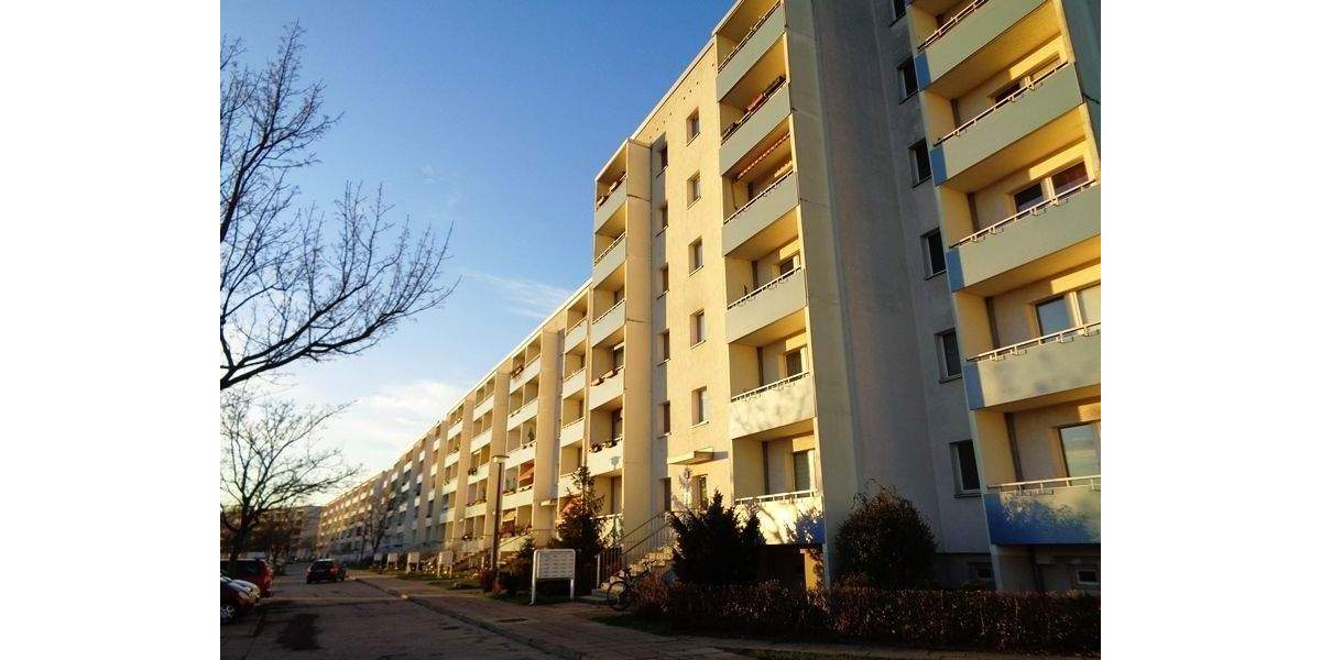 Etagenwohnung Brandenburg an der Havel Hohenstücken - 3 Zimmer, 69 m&sup2;, 488&euro; | Angebot:26159200