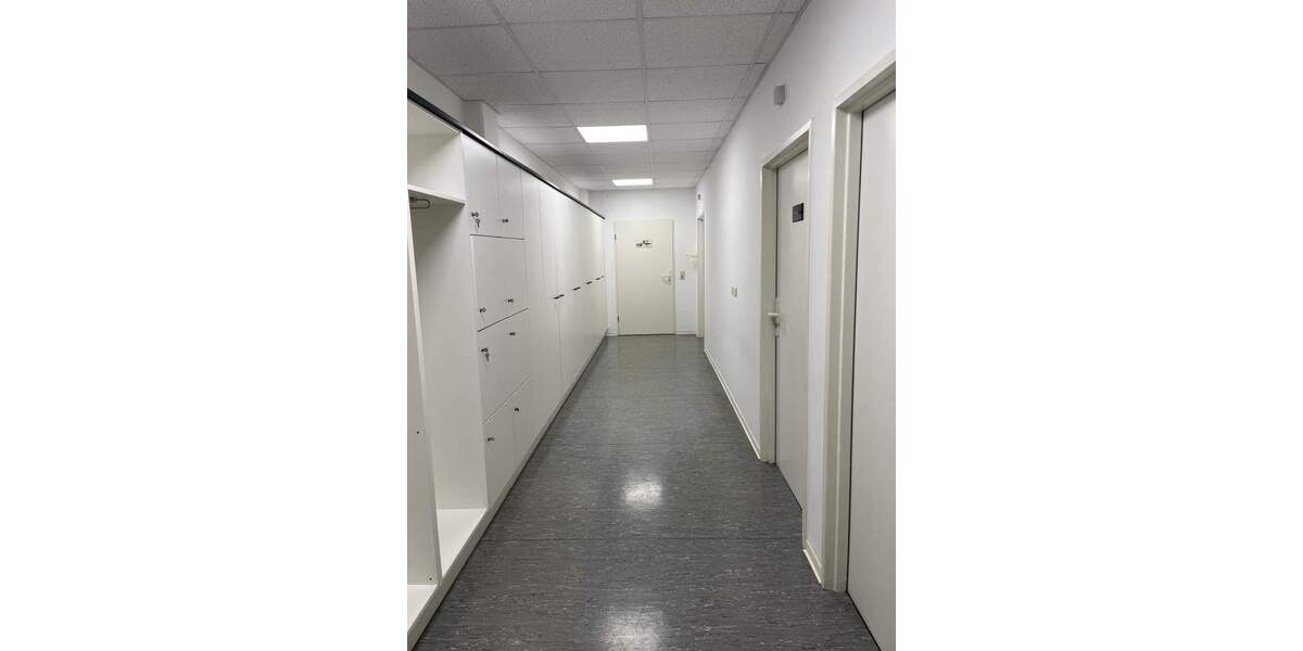 Eindrucksvolle und gepflegte Praxis mit Möblierung im Ärztehaus Bischofswerda! 4 zimmer