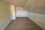 Dachgeschoßwohnung Sulingen - 4 Zimmer, 100 m&sup2;, 850&euro; | Angebot:26324448