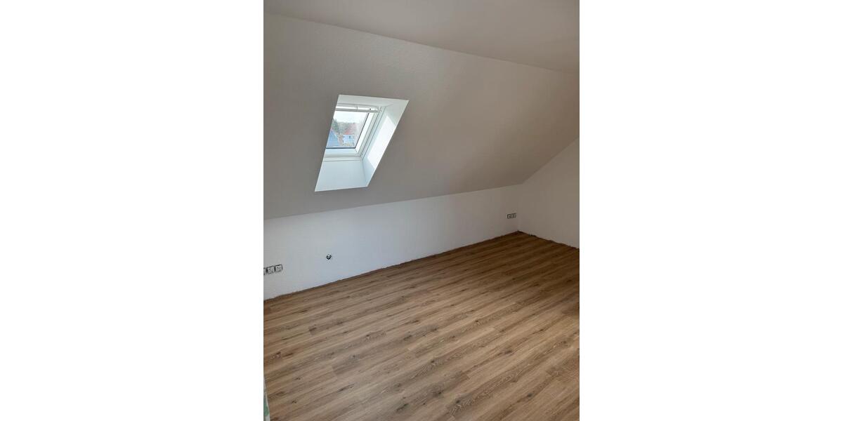 Dachgeschoßwohnung Gehrden - 2.5 Zimmer, 60 m&sup2;, 988&euro; | Angebot:26509526