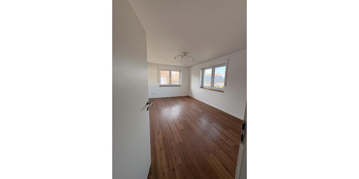 Doppelhaushälfte Aholfing - 4 Zimmer, 140 m&sup2;, 1.480&euro; | Angebot:25329422