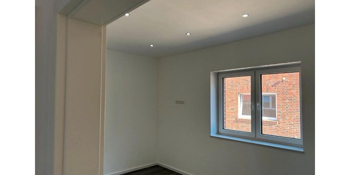 Doppelhaushälfte Barßel - 3 Zimmer, 80 m&sup2;, 895&euro; | Angebot:26030712