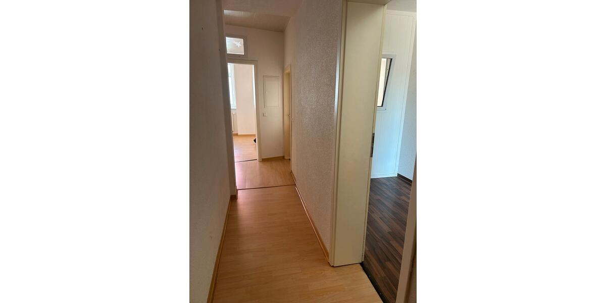 Etagenwohnung Großenhain - 4 Zimmer, 110 m&sup2;, 850&euro; | Angebot:25978786