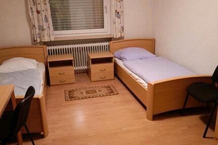 Wohnen auf Zeit Oberhausen-Rheinhausen Rheinhausen - 10 Zimmer, 16 m&sup2;, 15&euro; | Angebot:24371478