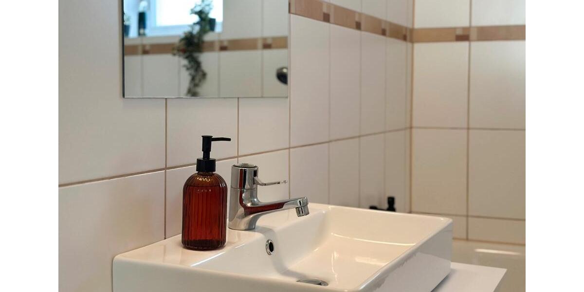 Wohnen auf Zeit Bergheim - 4 Zimmer, 120 m&sup2;, 179&euro; | Angebot:26373210