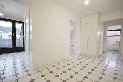 Wohnung zum Mieten in Meerbusch 1.490 € 125 m² 4 zimmer