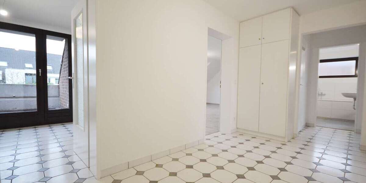 Wohnung zum Mieten in Meerbusch 1.490 € 125 m² 4 zimmer