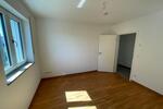 Etagenwohnung Parsberg - 3 Zimmer, 86 m&sup2;, 900&euro; | Angebot:26690736
