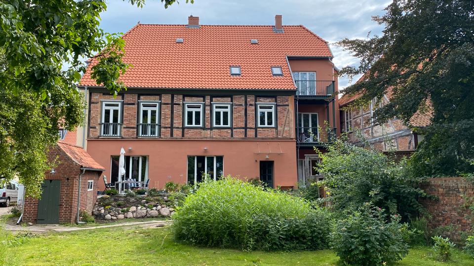 Etagenwohnung Dömitz - 2 Zimmer, 80 m&sup2;, 600&euro; | Angebot:25082376