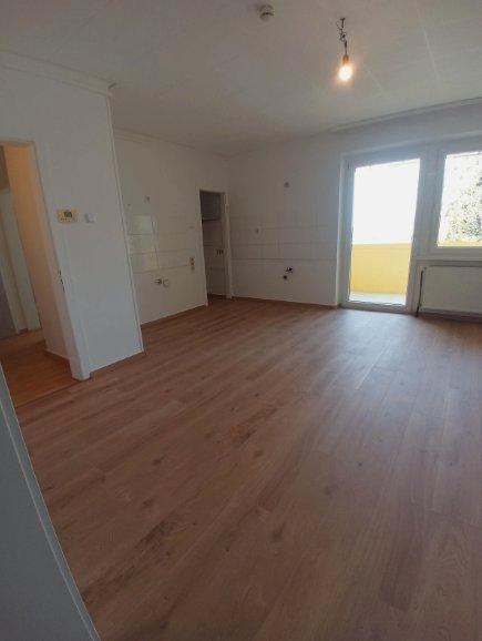 Hochparterre Neunkirchen - 2 Zimmer, 60 m&sup2;, 440&euro; | Angebot:26297298