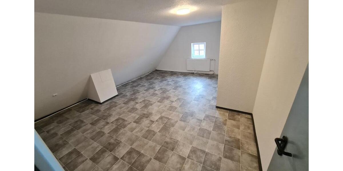 Etagenwohnung Hameln - 1 Zimmer, 10 m&sup2;, 250&euro; | Angebot:24743438