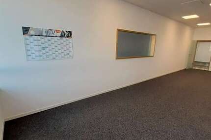 Gewerbeobjekt Neutraubling - 874&euro; | Angebot:26157759