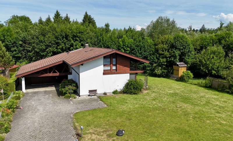 Einfamilienhaus Rosenheim Aising - 5 Zimmer, 199 m&sup2;, 2.500&euro; | Angebot:26885842