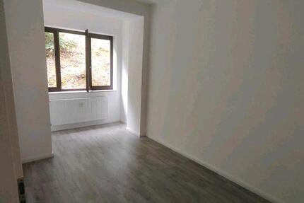 Wohnung Bad Neustadt an der Saale - 3 Zimmer, 63 m&sup2;, 890&euro; | Angebot:26439423
