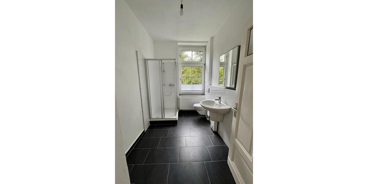 Etagenwohnung Kirchen (Sieg) - 4 Zimmer, 92 m&sup2;, 490&euro; | Angebot:26536464