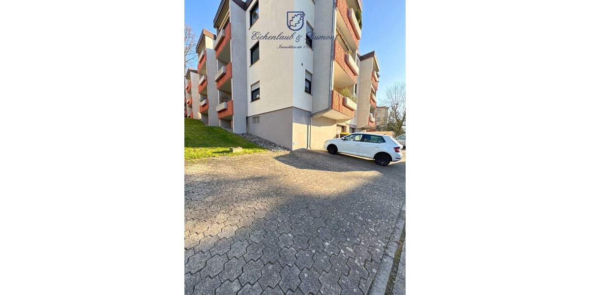 Gepflegte 2-ZKB-Wohnung mit Balkon & Außenstellplatz 2 zimmer