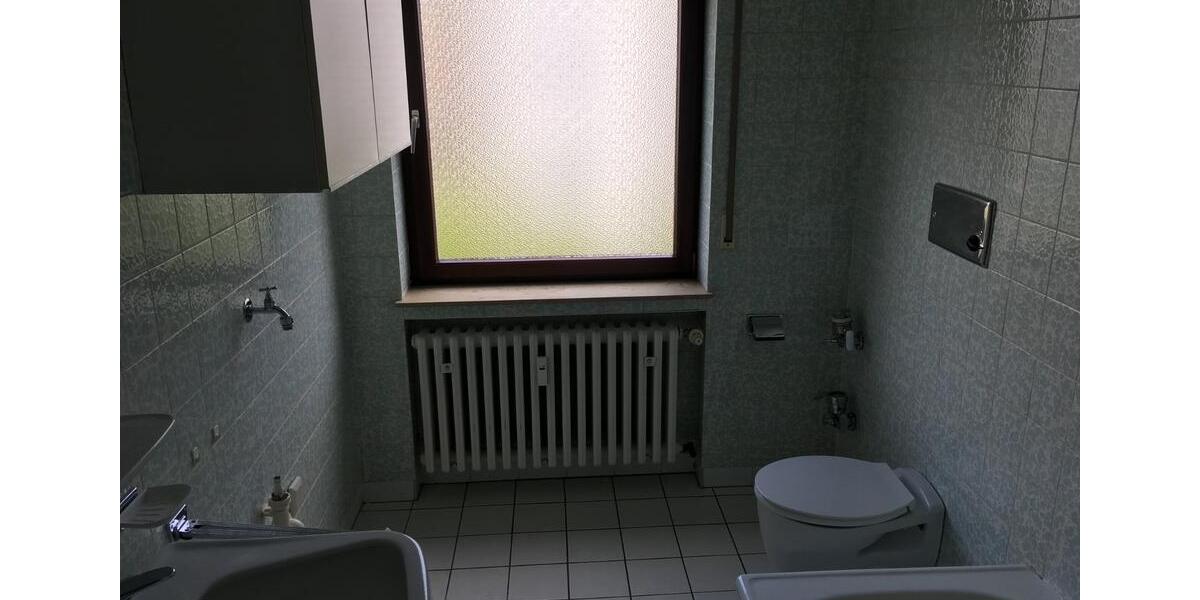 Etagenwohnung Marktheidenfeld - 3 Zimmer, 90 m&sup2;, 750&euro; | Angebot:25392078