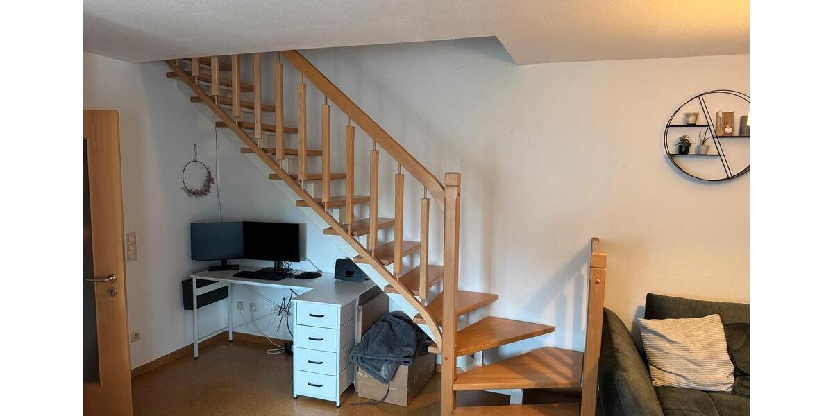Dachgeschoßwohnung Bad Wünnenberg - 4 Zimmer, 100 m&sup2;, 750&euro; | Angebot:26489837