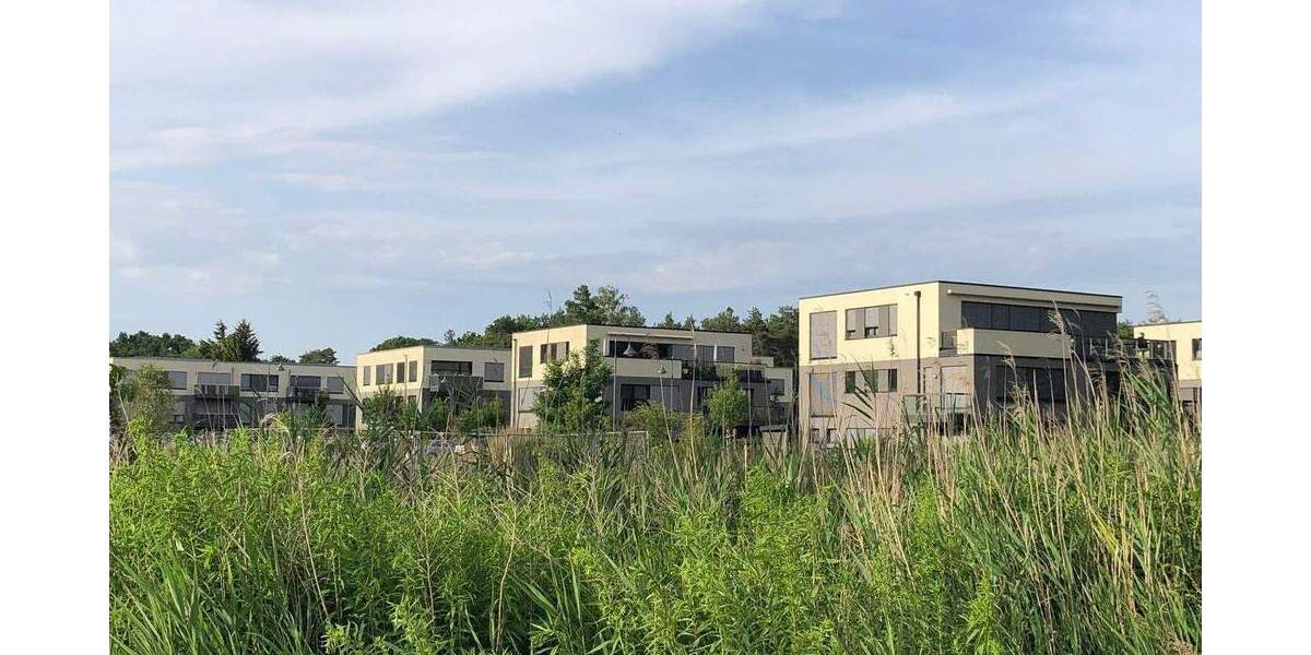 Etagenwohnung Bestensee - 4 Zimmer, 107 m&sup2;, 1.515&euro; | Angebot:25732278