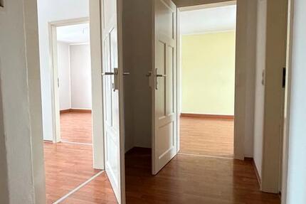 Pulsnitz 3-Raum-Wohnung mit schönem Ausblick zu vermieten 3 zimmer