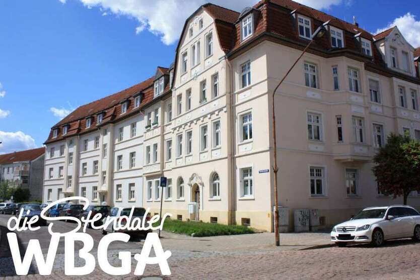 Wohnung zum Mieten in Stendal 555 € 80.2 m²