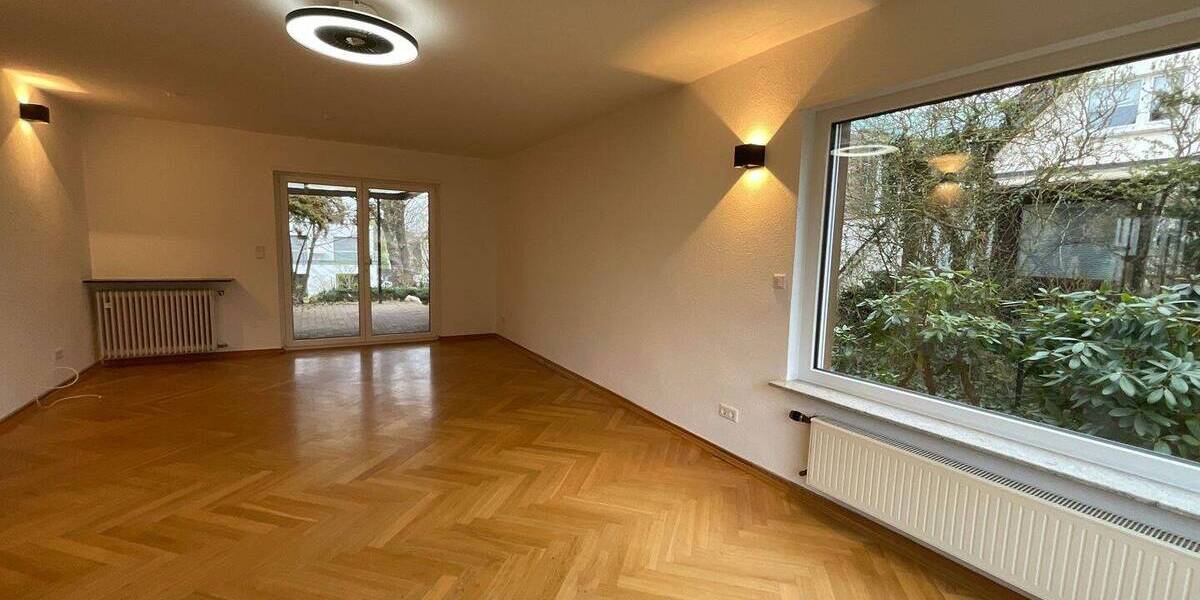 Einfamilienhaus Petersberg - 6 Zimmer, 180 m&sup2;, 1.600&euro; | Angebot:26106614
