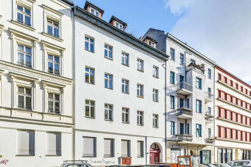 Wohnung zum Mieten in Berlin 1.390 € 64.71 m²
