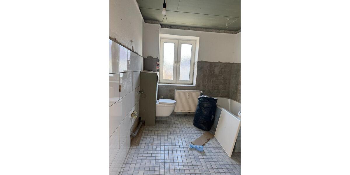 Etagenwohnung Helmstedt Offleben - 5 Zimmer, 75 m&sup2;, 430&euro; | Angebot:24846551