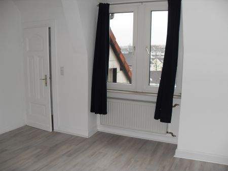 Etagenwohnung Lüdenscheid Grünewald - 3 Zimmer, 90 m&sup2;, 570&euro; | Angebot:26487381