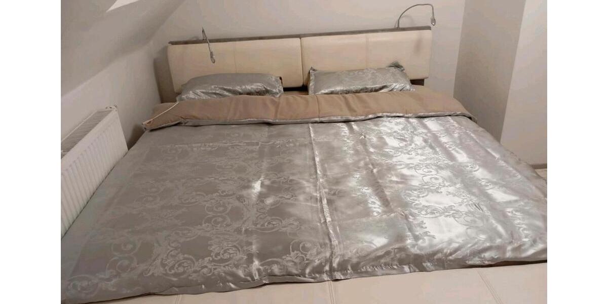 Dachgeschoßwohnung Hameln - 3 Zimmer, 65 m&sup2;, 490&euro; | Angebot:26626040