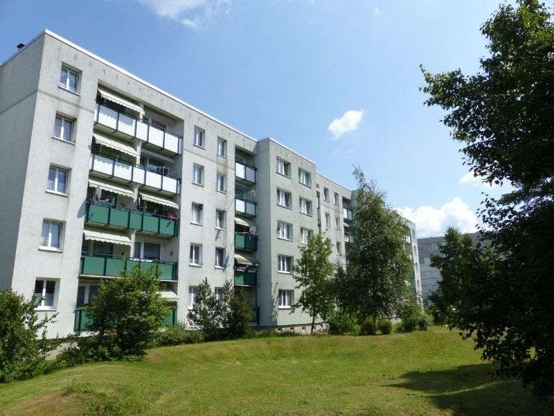 Wohnung zum Mieten in Schwerin 485 € 66.19 m² 4 zimmer