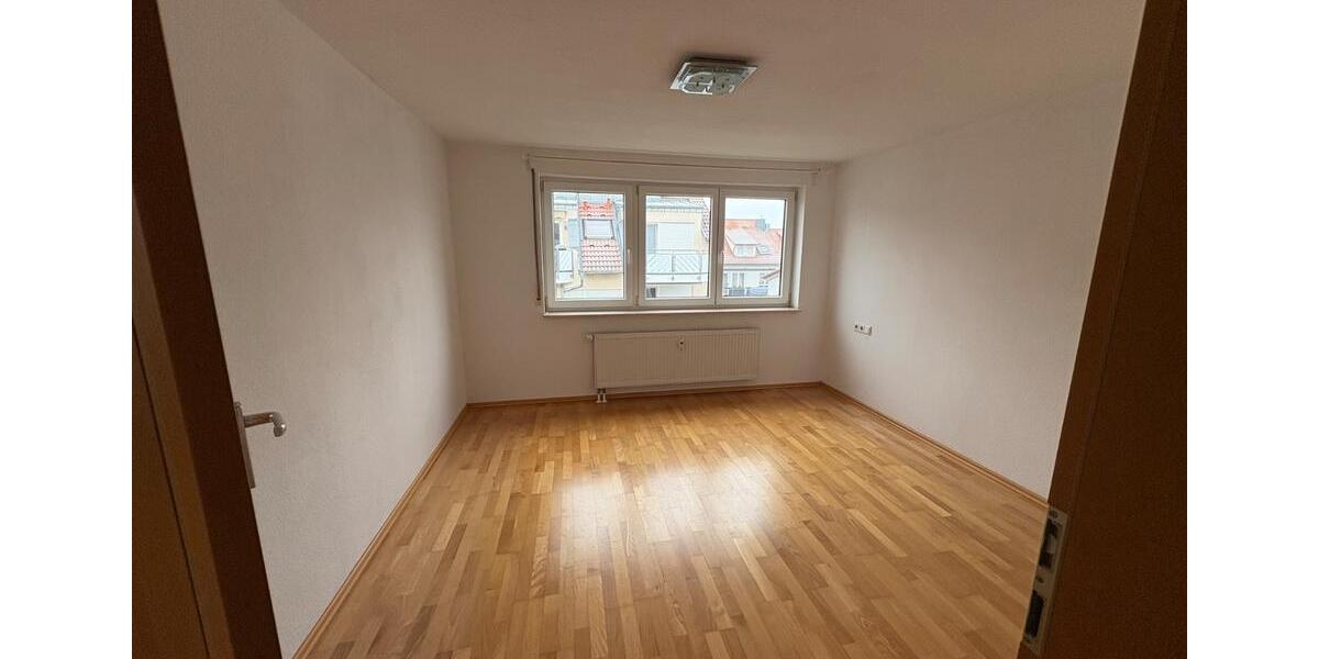Maisonettenwohnung Freiberg am Neckar - 4.5 Zimmer, 103 m&sup2;, 1.500&euro; | Angebot:26624324