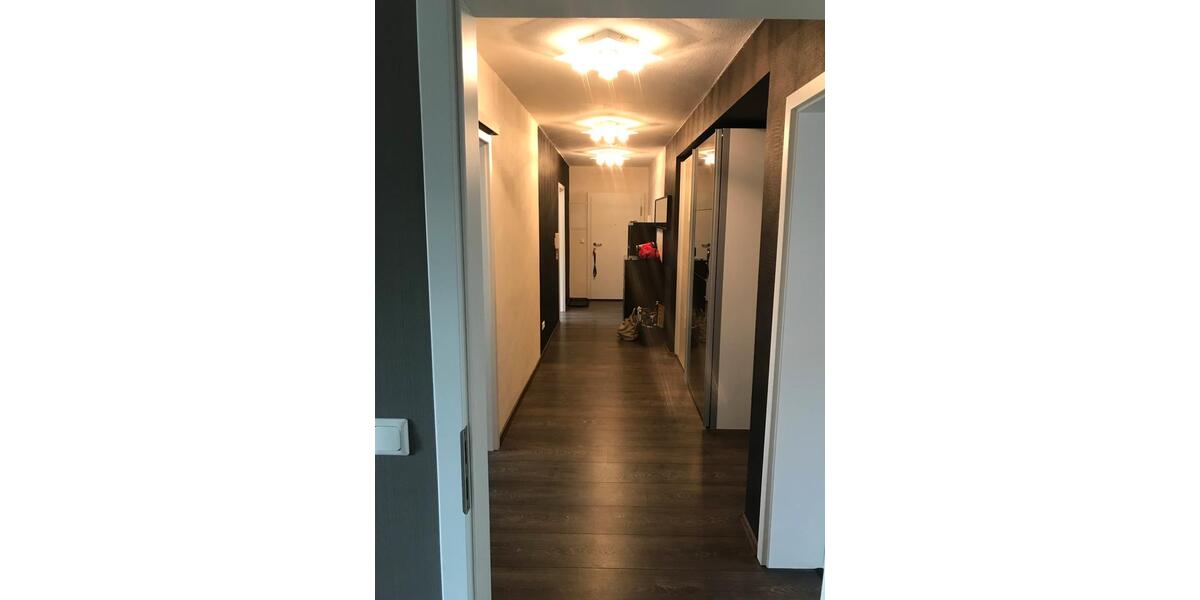 Etagenwohnung Kassel Vorderer Westen - 3 Zimmer, 103 m&sup2;, 1.200&euro; | Angebot:25950882