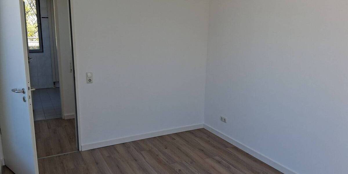 Etagenwohnung Oranienburg - 2 Zimmer, 71 m&sup2;, 970&euro; | Angebot:26107810