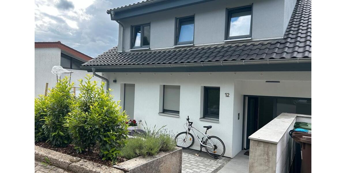 Dachgeschoßwohnung Bammental - 3 Zimmer, 71 m&sup2;, 950&euro; | Angebot:26563754